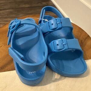 NWOT baby GAP Double Buckle Sandals
